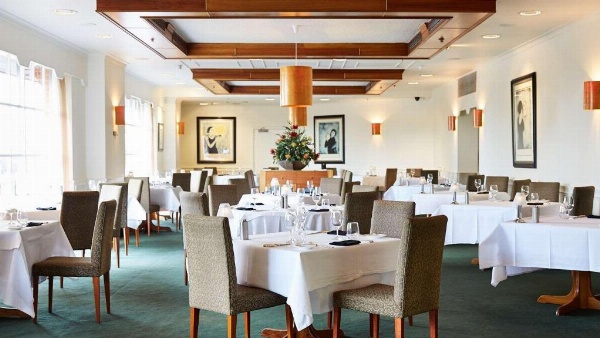 Country Club Tasmania Launceston image 19