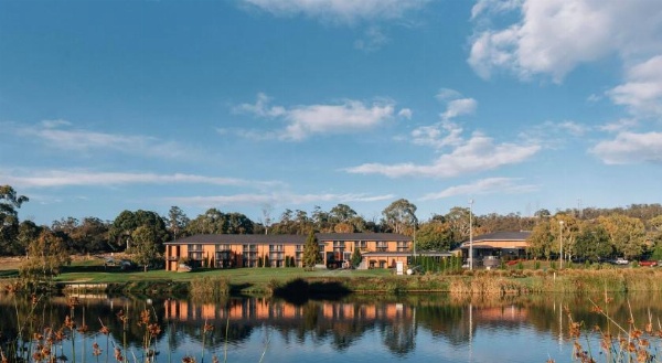 Country Club Tasmania Launceston image 28